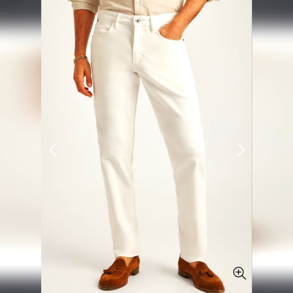 BONOBOS white stretchy jeans sz 30/28 Slim Fit